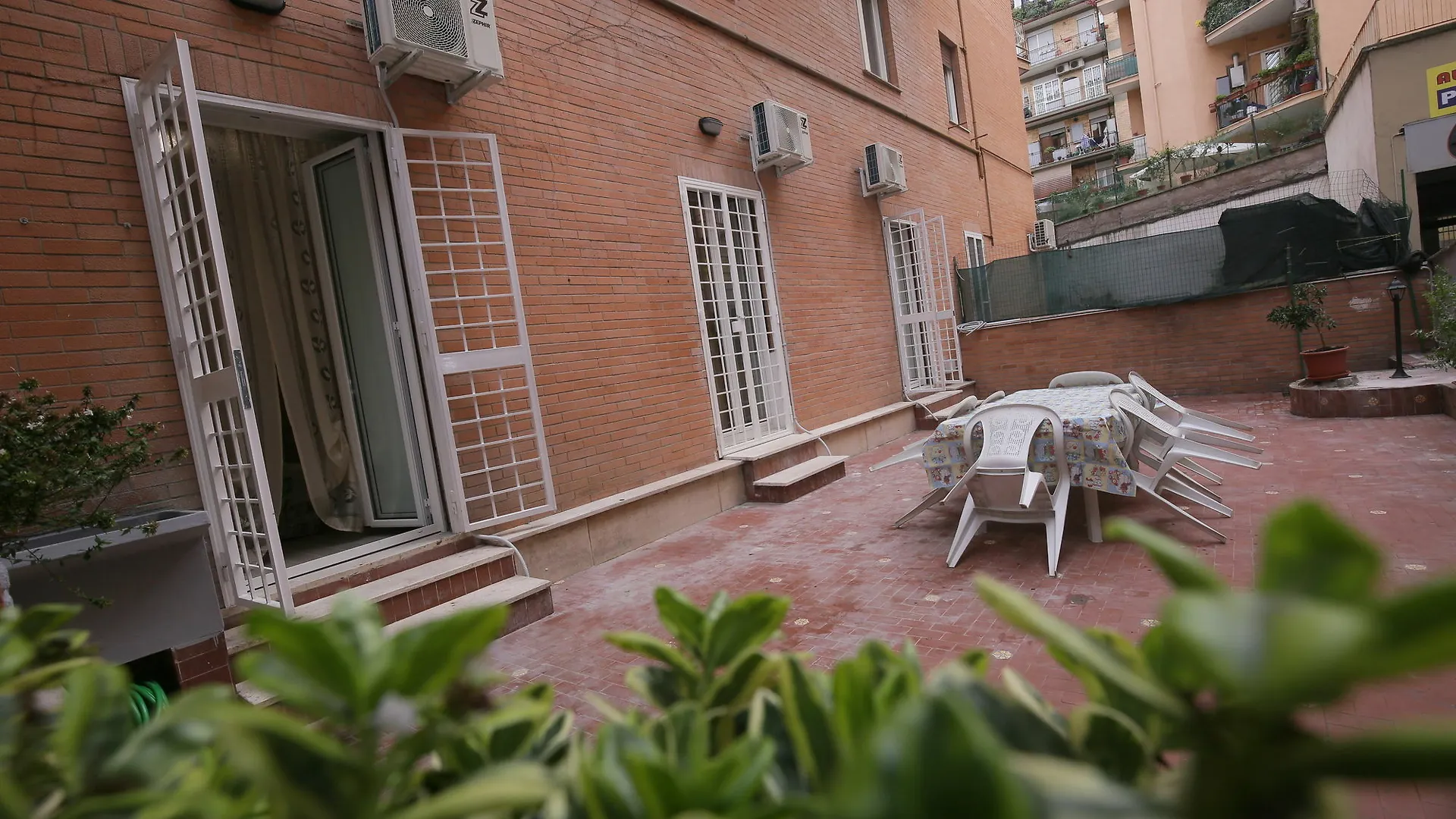 Rooms Monteverde Rome 3*,  Italy