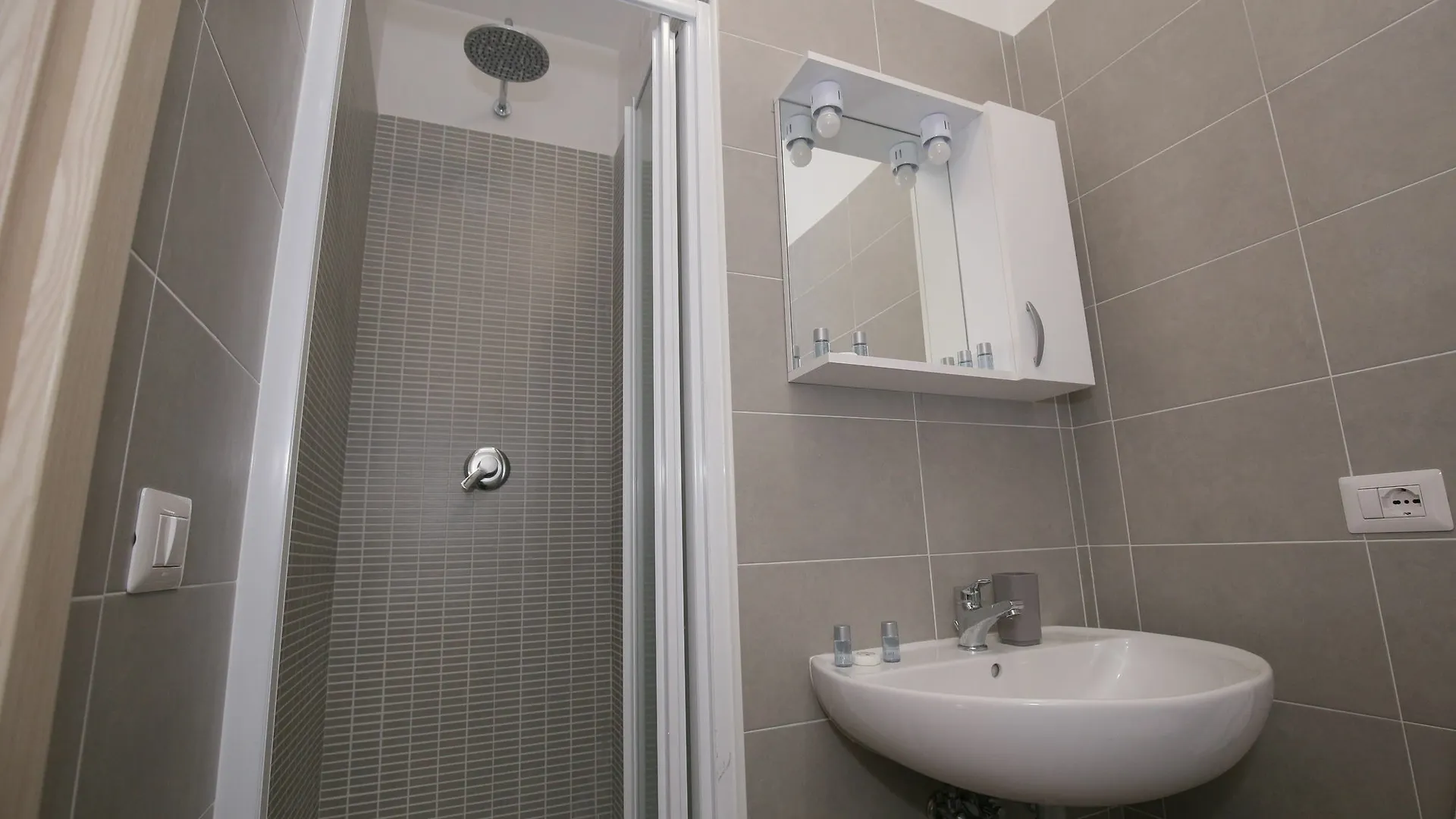 Rooms Monteverde Rome Italy