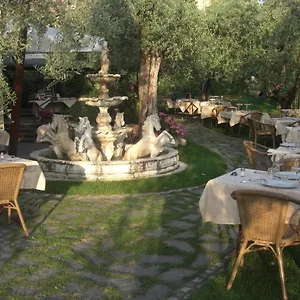 Apartahotel Ristorante Al Cardellino 
